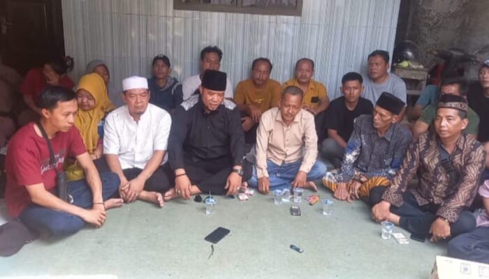 Sejumlah Tokoh Masyarakat dan Warga Kp. Cijengir Pasang Badan bela RW Mereka Yang Baru Menjabat