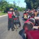 Kasat Samapta Polres Batu Bara Bagikan Bendera Merah Putih, Semangat Nasionalisme dan Kamtibmas