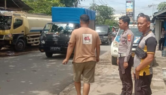 Ngeri,,Seorang Mahasiswa Tewas Terlindas Truk Tangki di Kubu Raya