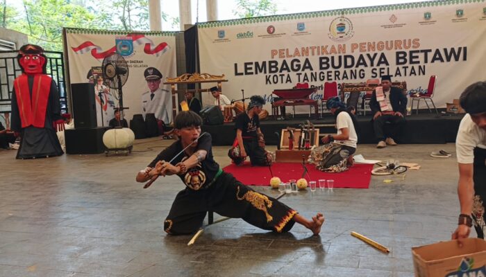 Tarian, Debus, dan Reptil Sanggar ASYAFI Warnai Pelantikan LBB Tangsel 2025–2030