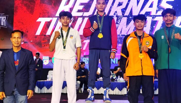 Petinju Asal Pelalawan Raih Medali Emas Kejurnas Tinju Amatir di kota Palu