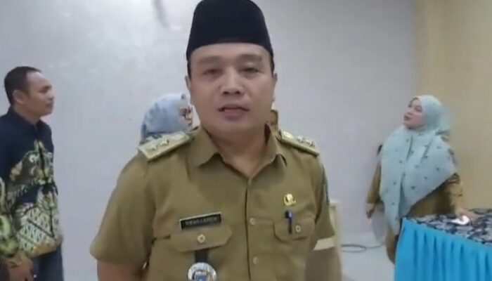 Lurah Jelupang Sampaikan Ucapan Tahun Baru 2026 dan Himbauan kepada Warga