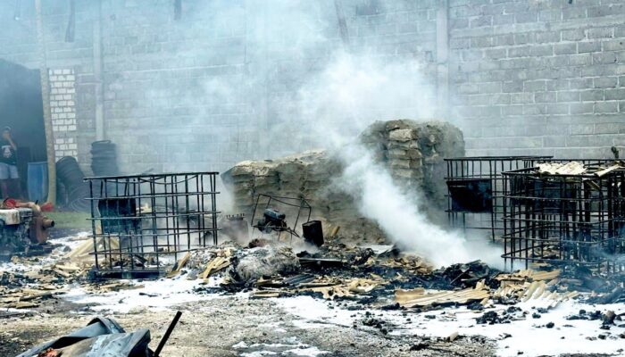 Api Lahap Kantor PT Jaya Etika Beton Pelaksana Proyek Waduk Pacal Bojonegoro, Aparat Selidiki Asal Solar