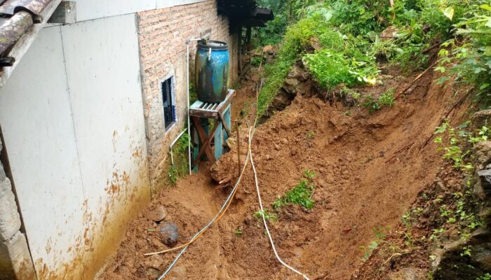 Warga Kp Nanggewer Desa Cijengkol Desak Tindakan Nyata Pemerintah