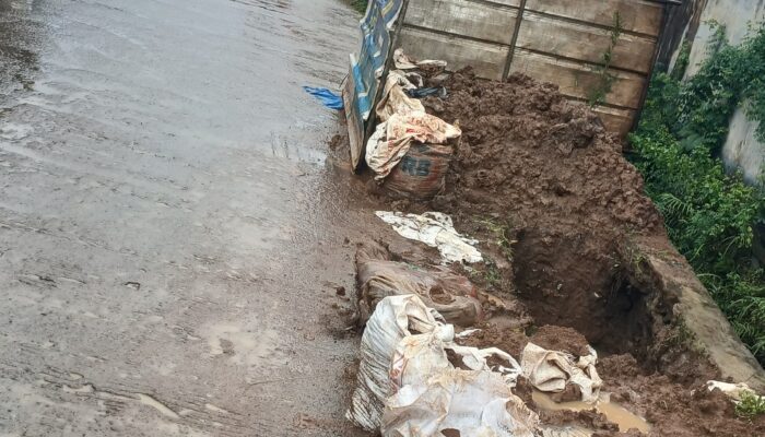 Lagi-Lagi Galian Kabel PLN di Kel. Sukabakti Kec. Curug Jadi Sorotan Publik
