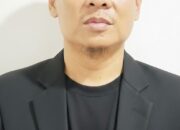 Dagelan Politik di Sidoarjo: Dua Pemimpin Daerah Bertarung di Mabes Polri”