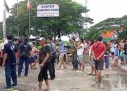 Warga Puri Nirwana Residence Gelar Unjuk Rasa, Tuntut Solusi Banjir