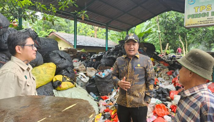 Tim KLH Tinjau TPS 3R di Kelurahan Parigi Baru, Dorong Disiplin Pilah Sampah Warga