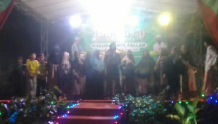 Gelar Isra Mi,raj Nabi Muhammad SAW Dan Santunan Anak yatim piatu ,Janda Di Mesjid Nurul Fallah Desa Munjul