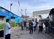 Dinilai Mempersulit, Warga Minta Walikota Rico Waas Copot Lurah Besar