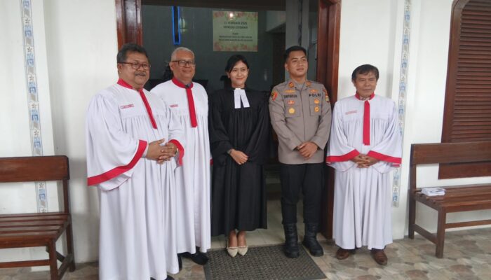 Bersama Jemaat Kristiani, Kapolsek Curug yang Baru Ajak Jaga Kerukunan dan Kamtibmas
