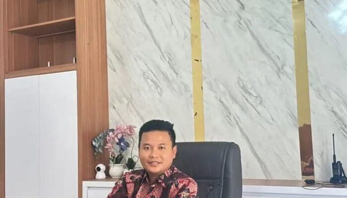 Advokat Jawa Timur Bung Taufik Sesalkan Dugaan Settingan OTT terhadap Wartawan, Serukan Aliansi Peduli Jurnalis.