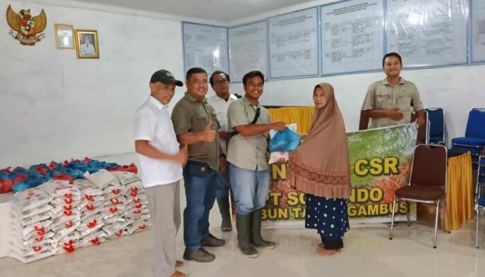 PT Socfindo Bagikan Rezeki Lewat CSR, Desa Karang Baru Terima 50 Paket Sembako Jelang Idul Fitri 1447 H