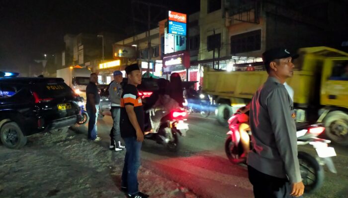Polsek Indrapura Gelar Patroli Malam, Antisipasi Kejahatan dan Atur Lalu Lintas Jelang Lebaran
